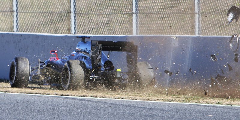 F1 2015 - Alonso Crash at Circuit de Catalunya